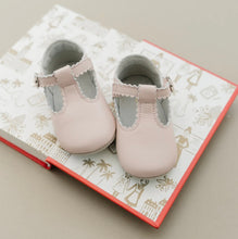 Elodie Pink Scalloped Crib Shoe